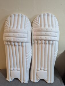Unbranded All White Players Batting Pads photo review